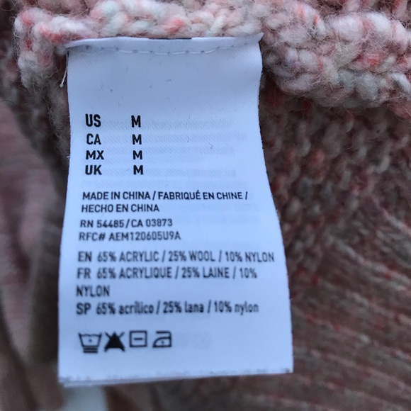 American Eagle Knit Pink Sweater - Picture 7 of 7